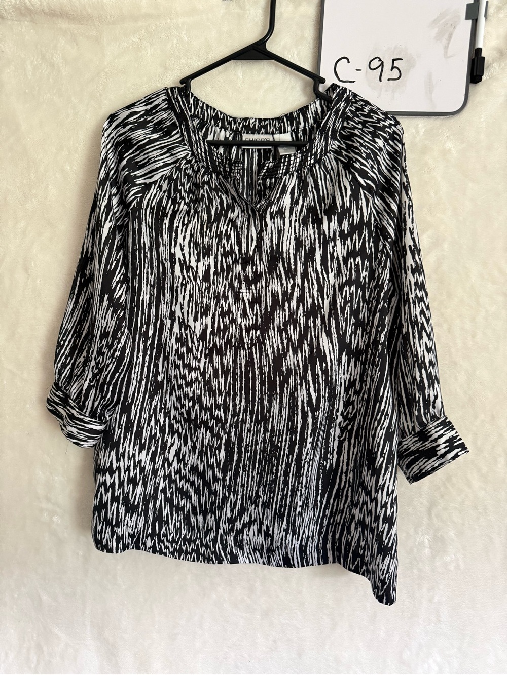 Chico's Black & White Abstract Print Tunic